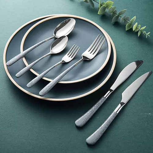 سرو و پذیرایی